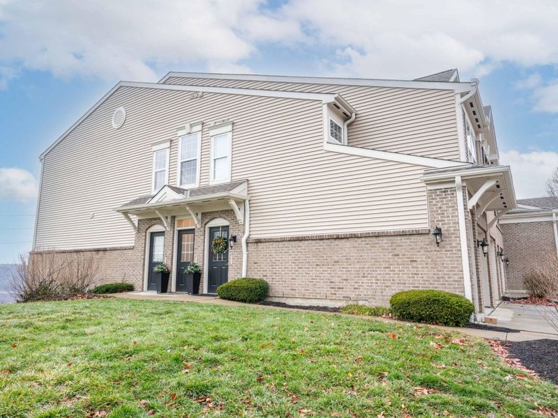 277 Skyview Court, Ludlow, KY 41016 Photo 3