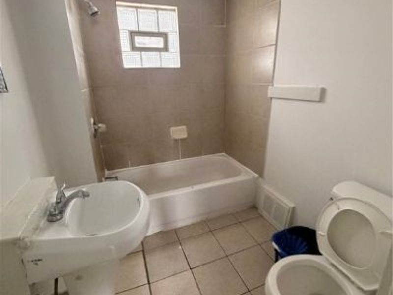 9521 Mount Auburn Avenue, Cleveland, OH 44104 Photo 39