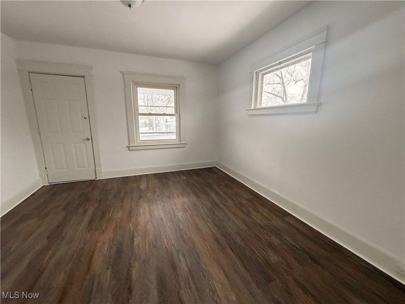 9521 Mount Auburn Avenue, Cleveland, OH 44104 Photo 8