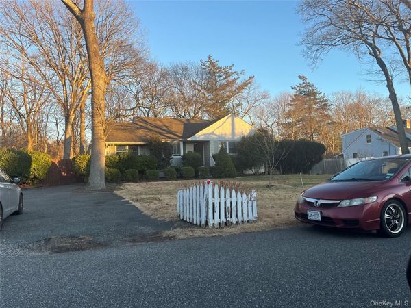 64 Eatondale Avenue, Blue Point, NY 11715