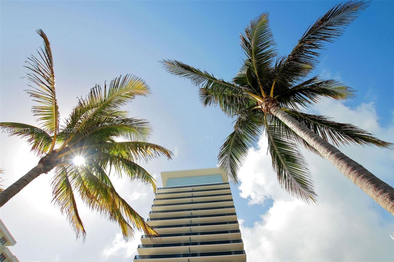 5875 Collins Ave, Unit 501, Miami Beach, FL 33140 Photo