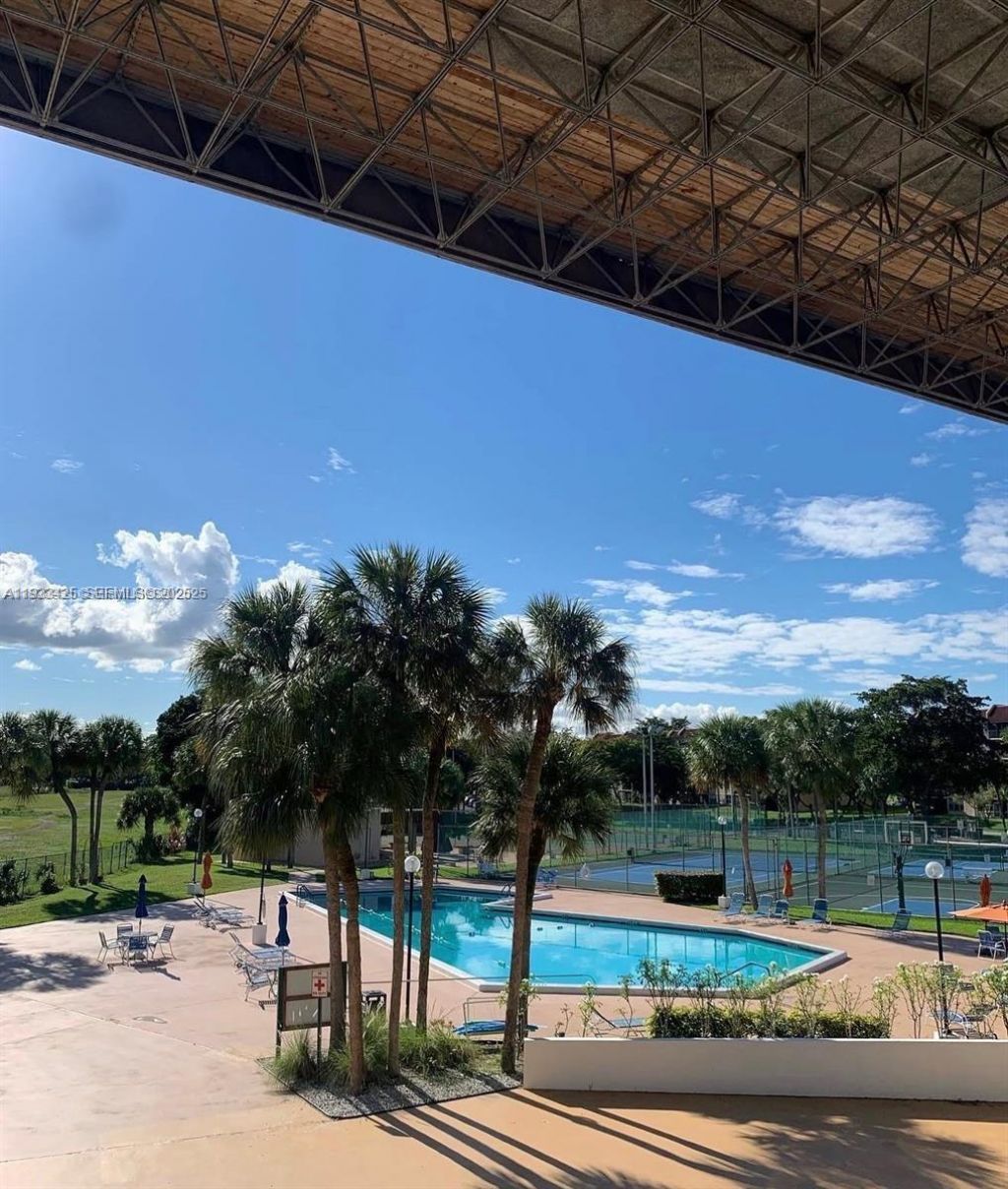 6921 Environ Blvd , Unit 6R, Lauderhill, FL 33319 Photo