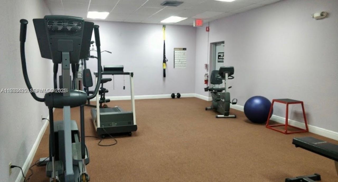 6921 Environ Blvd , Unit 6R, Lauderhill, FL 33319 Photo