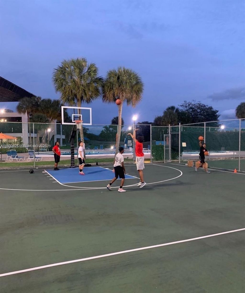 6921 Environ Blvd , Unit 6R, Lauderhill, FL 33319 Photo