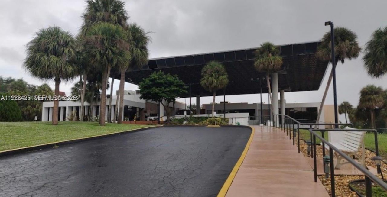 6921 Environ Blvd , Unit 6R, Lauderhill, FL 33319 Photo