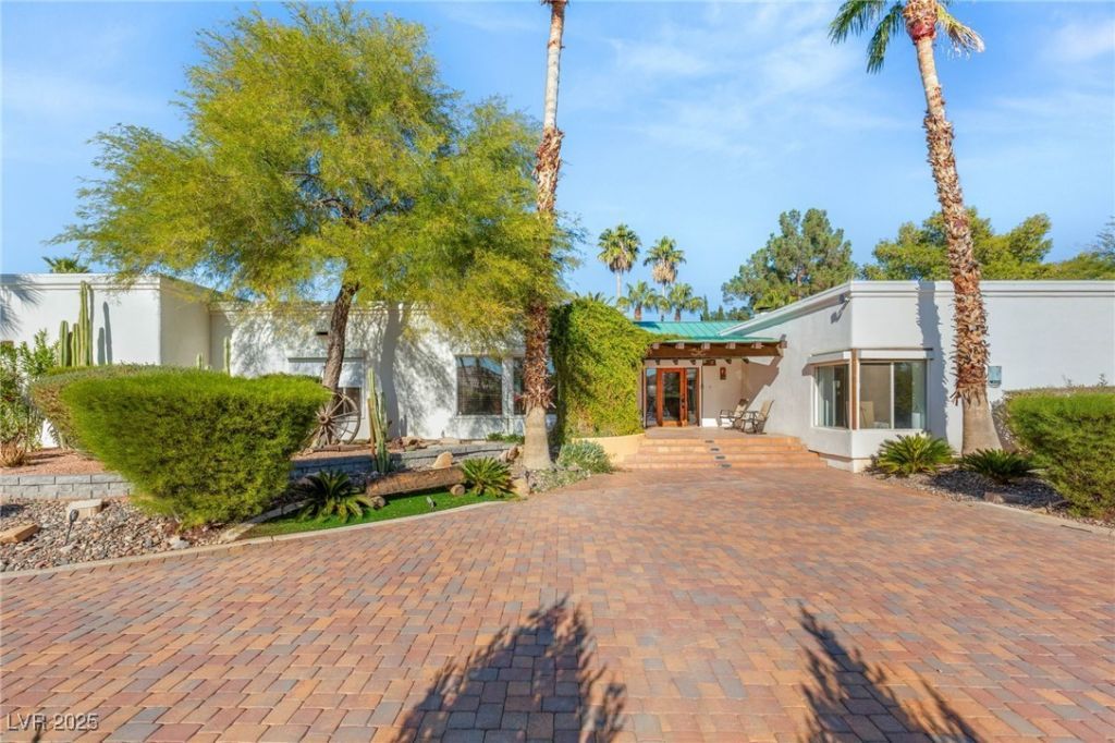 8480 W Ann Road, Las Vegas, NV 89149 Main Photo