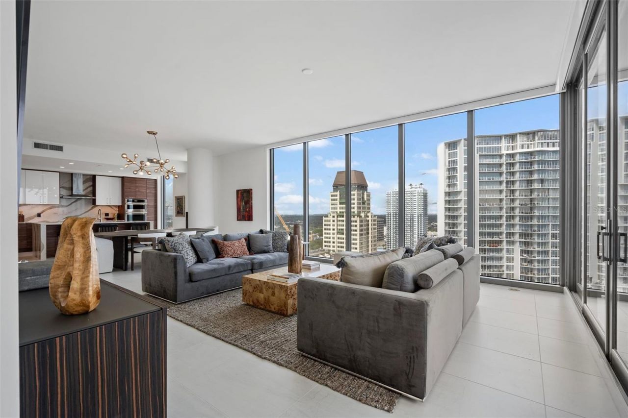 301 1st Street S, Unit 2603, Saint Petersburg, FL 33701 Photo