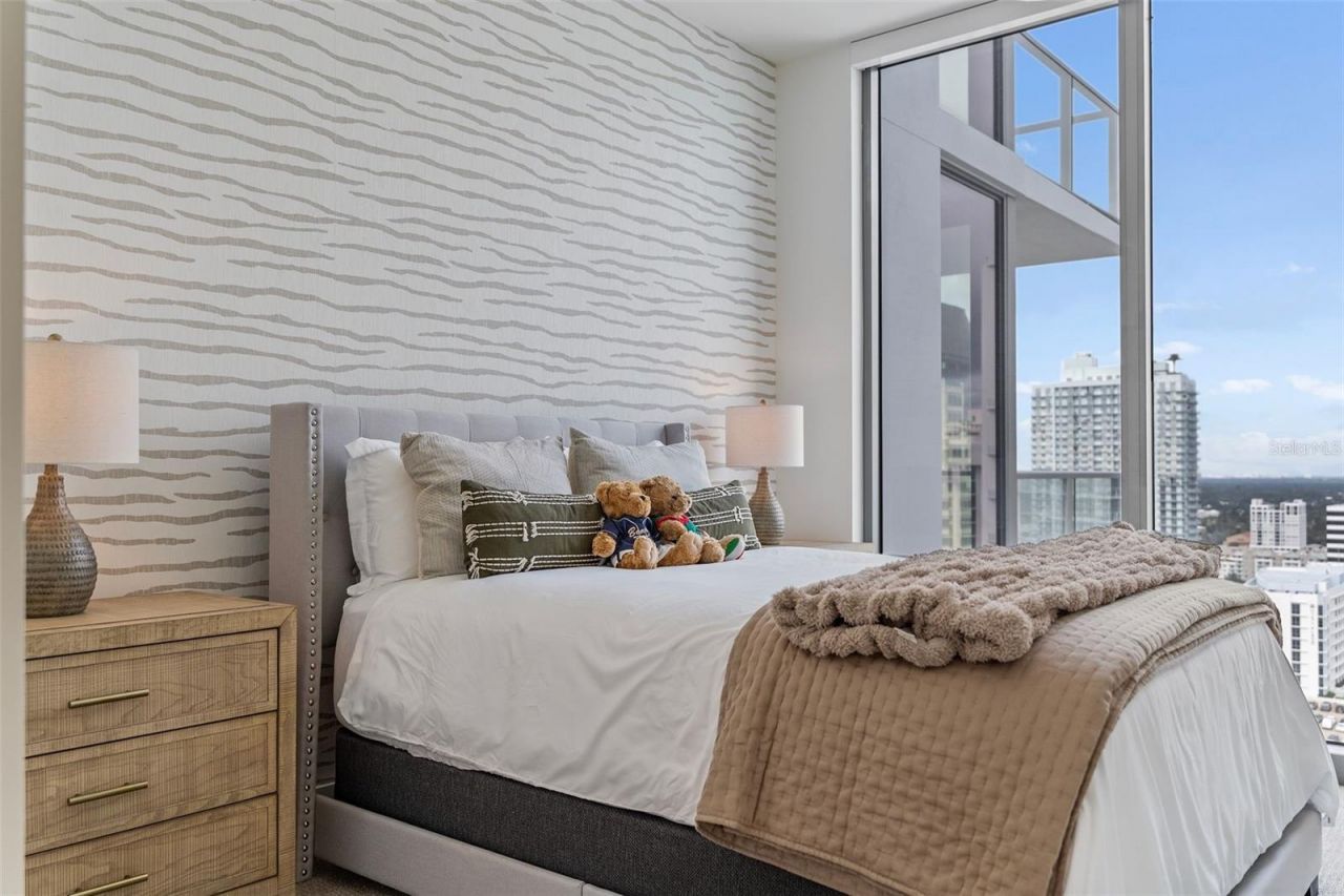 301 1st Street S, Unit 2603, Saint Petersburg, FL 33701 Photo