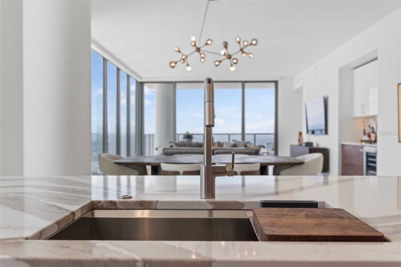 301 1st Street S, Unit 2603, Saint Petersburg, FL 33701 Photo