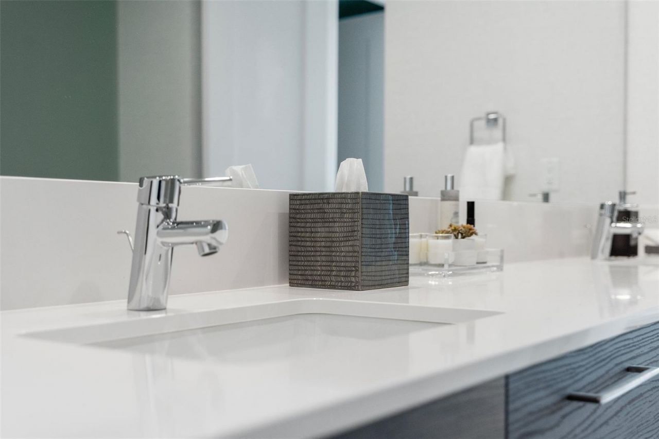 301 1st Street S, Unit 2603, Saint Petersburg, FL 33701 Photo