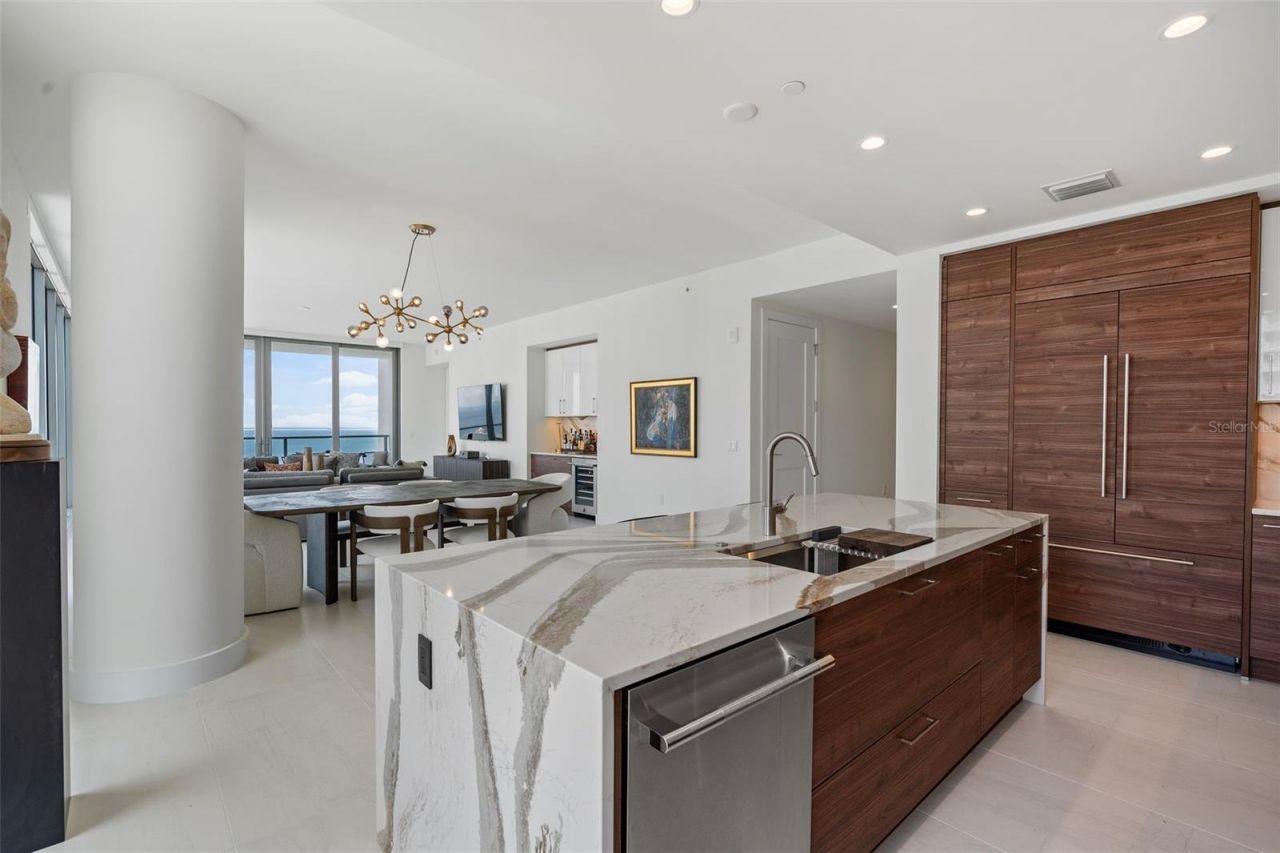 301 1st Street S, Unit 2603, Saint Petersburg, FL 33701 Photo