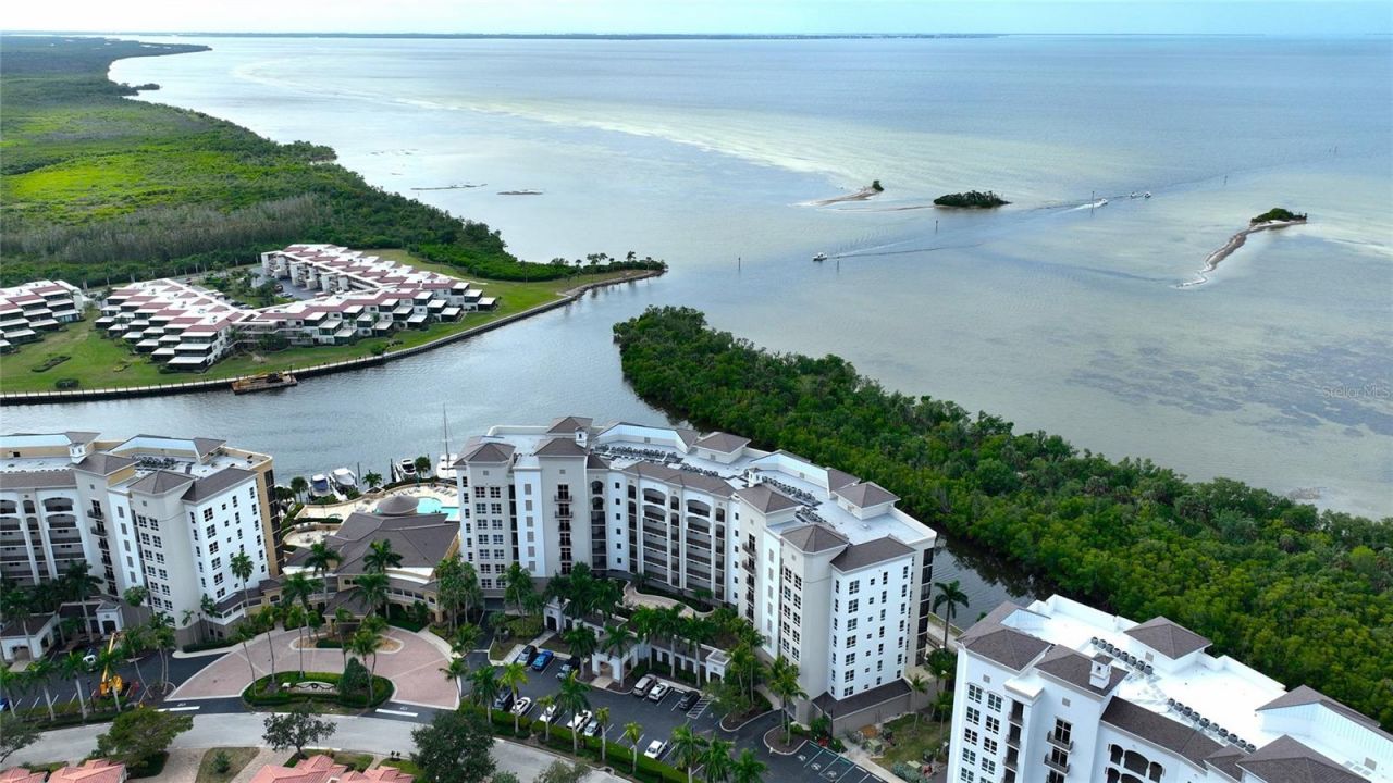 3321 Sunset Key Circle, Unit 408, Punta Gorda, FL 33955 Photo