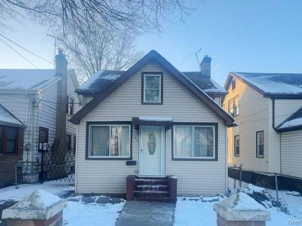 10414 214th Street, Jamaica, NY 11429