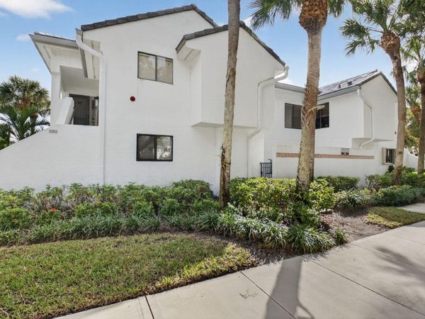 15322 Strathearn Drive, Unit 11802, Delray Beach, FL 33446