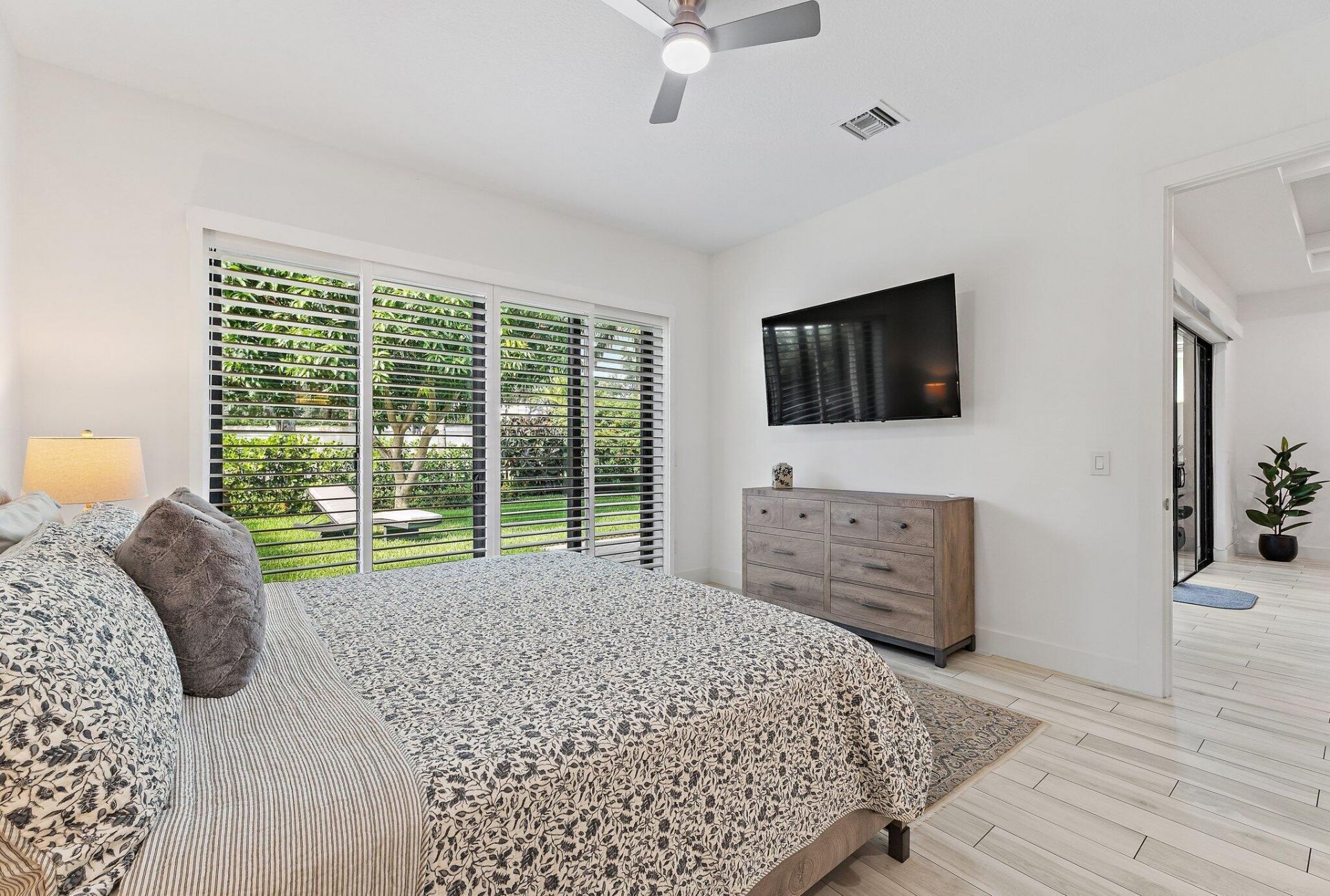 2908 Gin Berry Way, West Palm Beach, FL 33401 Photo