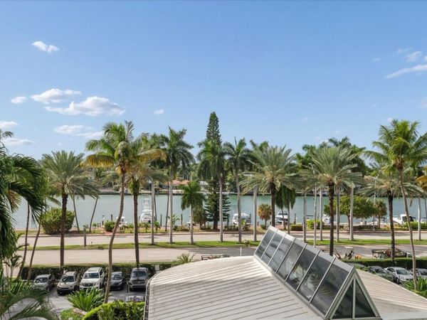 5151 Collins Ave, Unit 520, Miami Beach, FL 33140