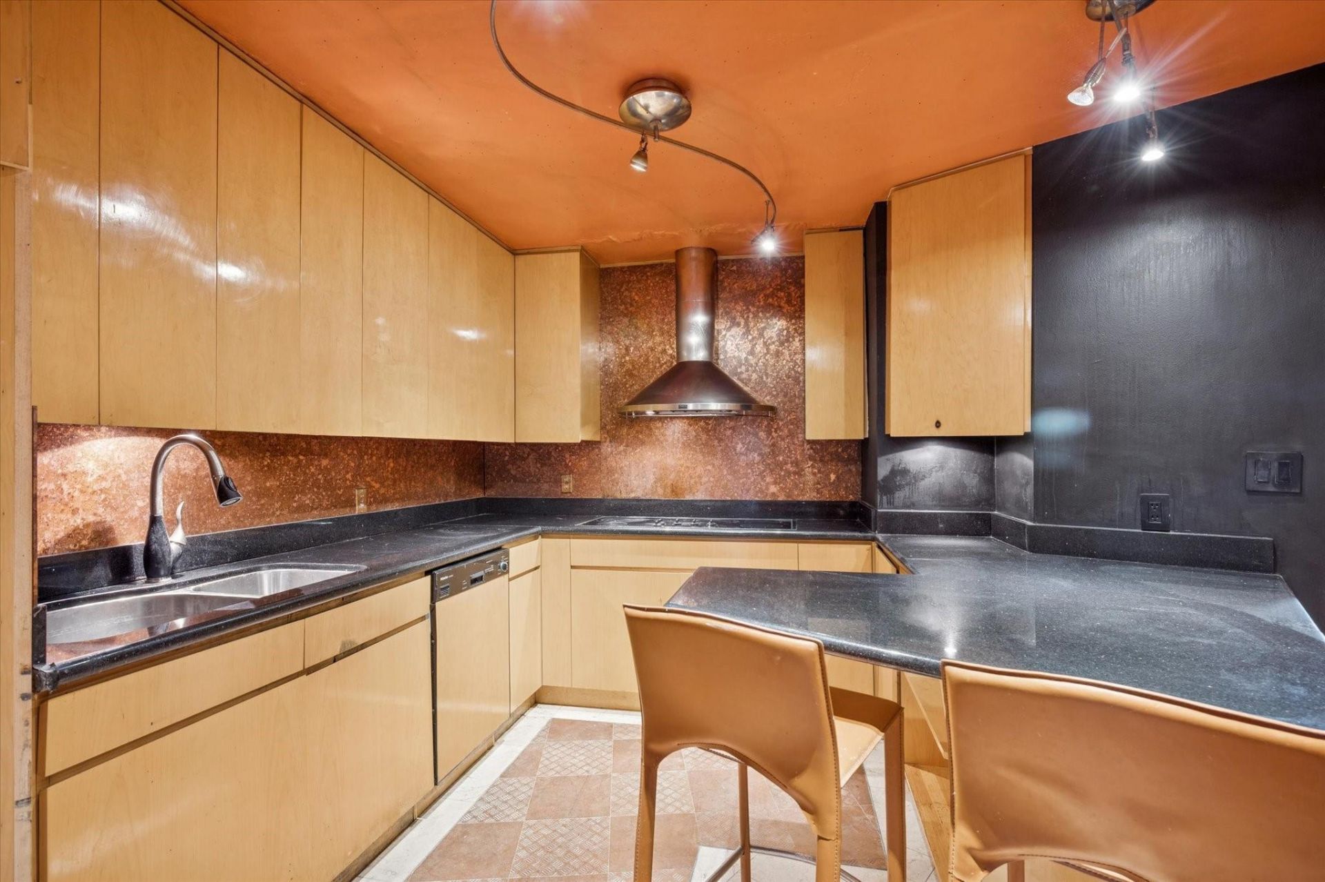 5151 Collins Avenue, Unit 520, Miami Beach, FL 33140 Photo