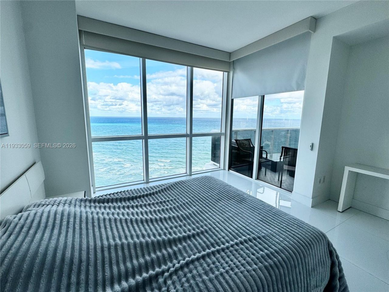 18201 Collins Ave, Unit 3308, Sunny Isles Beach, FL 33160 Photo