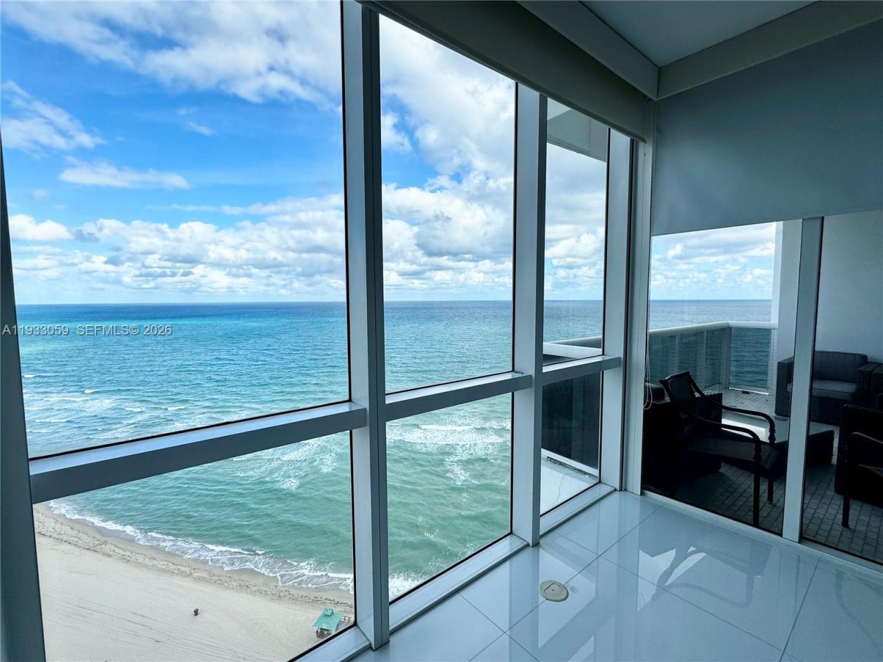 18201 Collins Ave, Unit 3308, Sunny Isles Beach, FL 33160 Photo