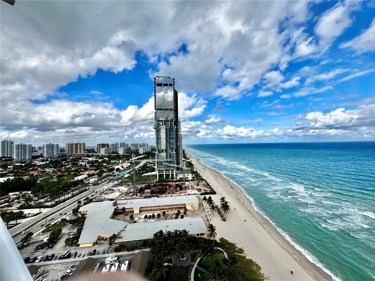 18201 Collins Ave, Unit 3308, Sunny Isles Beach, FL 33160 Photo