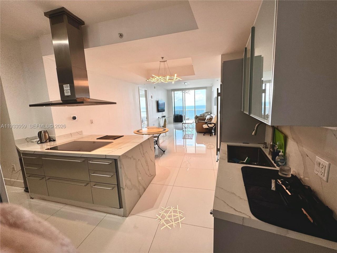 18201 Collins Ave, Unit 3308, Sunny Isles Beach, FL 33160 Photo