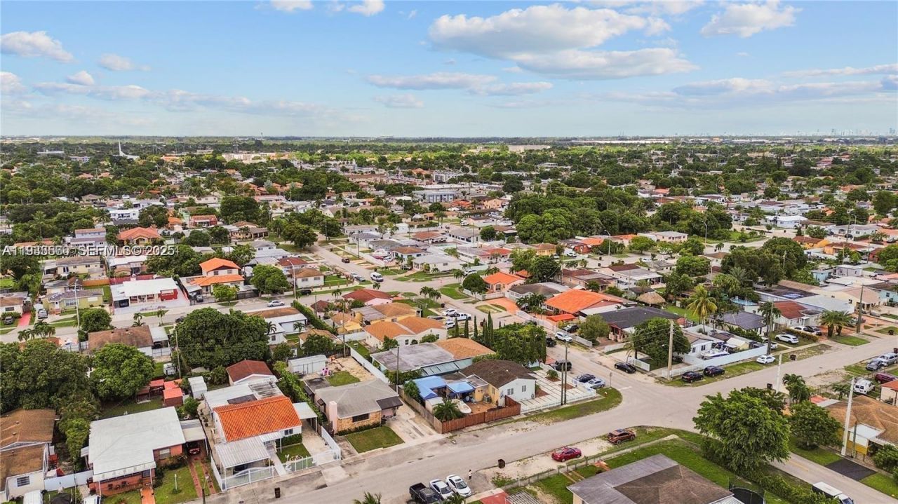 117 W 34th St, Hialeah, FL 33012 Photo