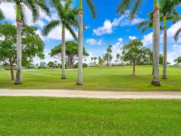 5965 Alton Rd, Miami Beach, FL 33140