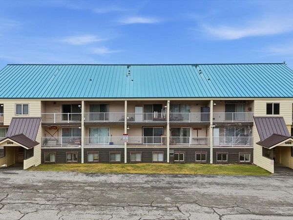 28600 N Mt Spokane Park Rd, Mead, WA 99021