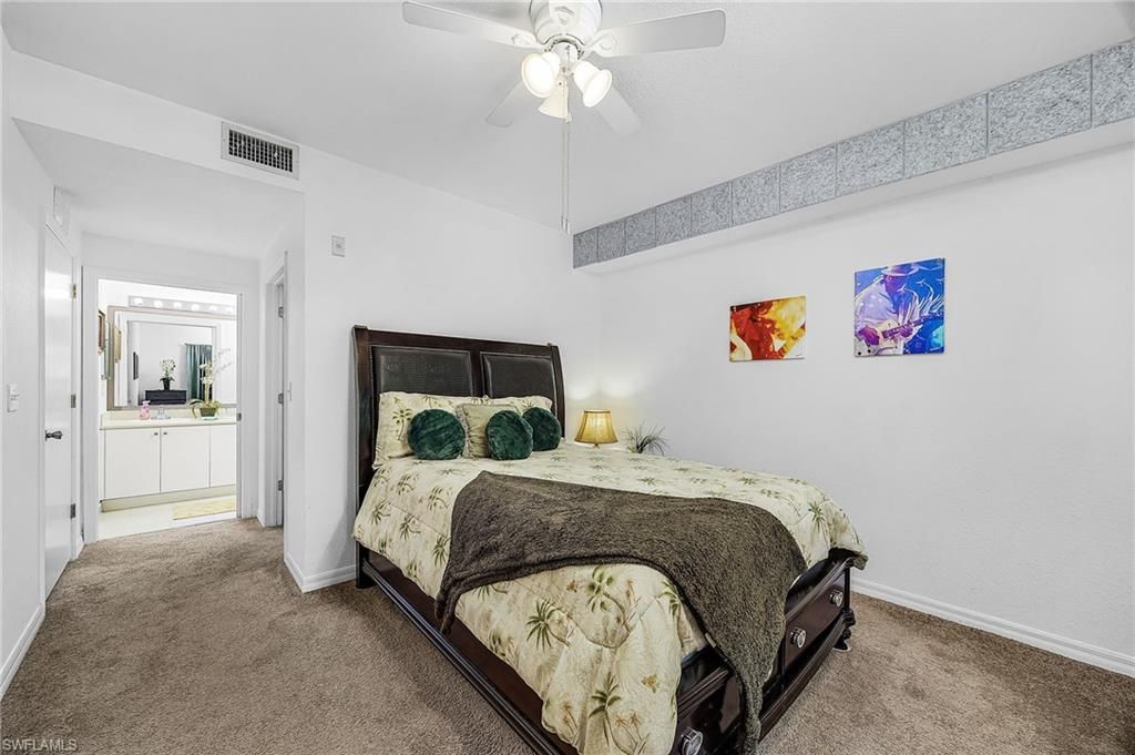 8461 Bernwood Cove Loop, Unit 305, Fort Myers, FL 33966 Photo