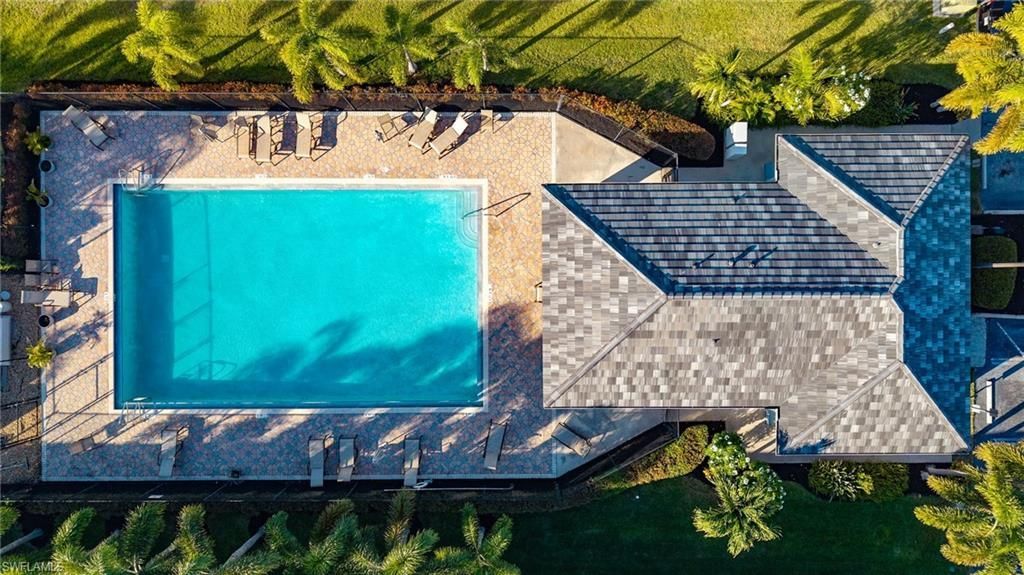 8461 Bernwood Cove Loop, Unit 305, Fort Myers, FL 33966 Photo