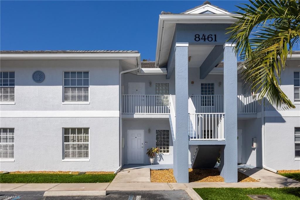8461 Bernwood Cove Loop, Unit 305, Fort Myers, FL 33966 Photo