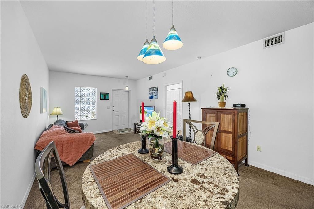 8461 Bernwood Cove Loop, Unit 305, Fort Myers, FL 33966 Photo