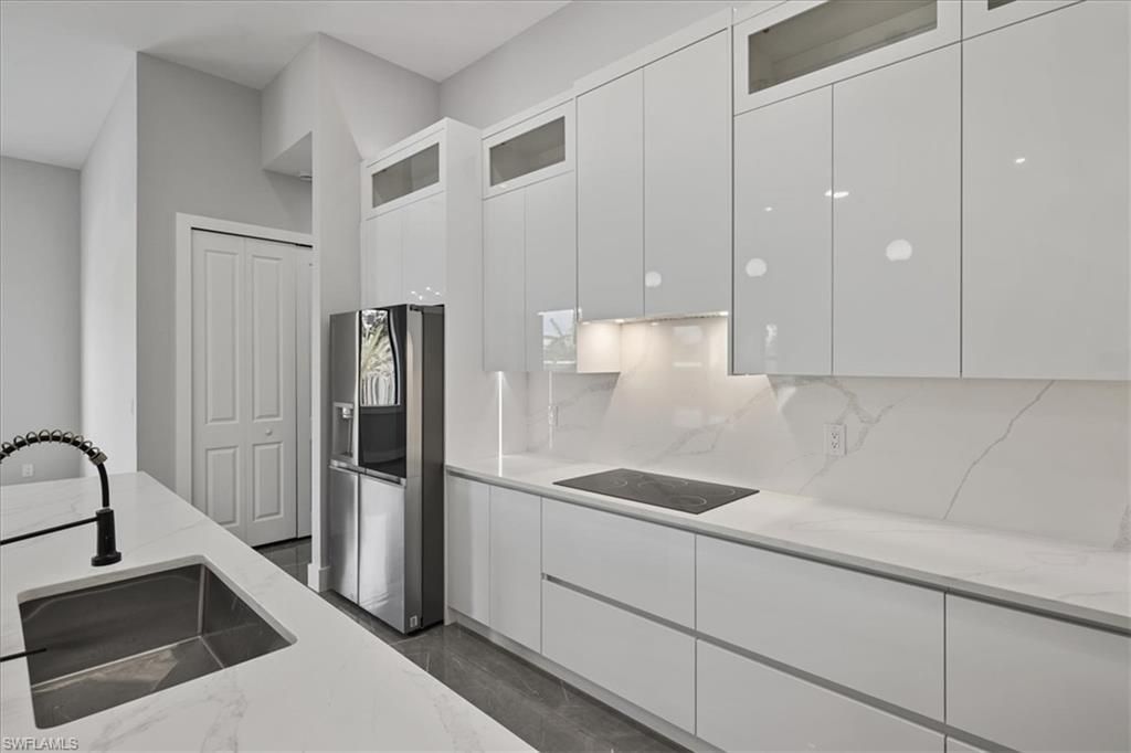 607 NW 7th St, Cape Coral, FL 33993 Photo