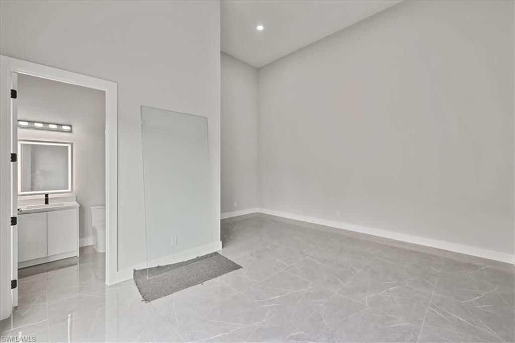 607 NW 7th St , Cape Coral, FL 33993 Photo