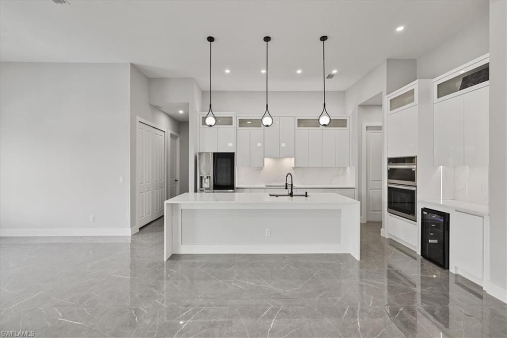 607 NW 7th St , Cape Coral, FL 33993 Photo