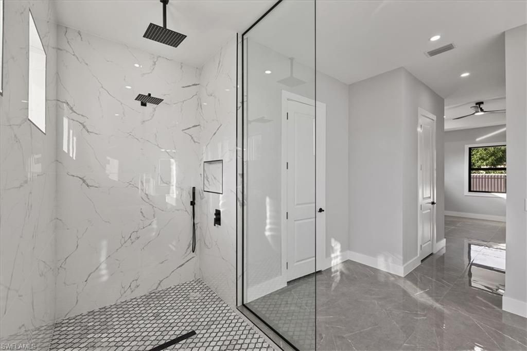 607 NW 7th St, Cape Coral, FL 33993 Photo