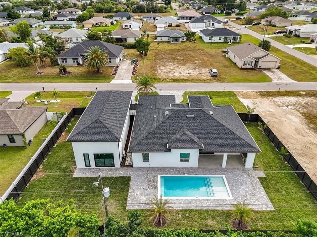 607 NW 7th St, Cape Coral, FL 33993 Photo