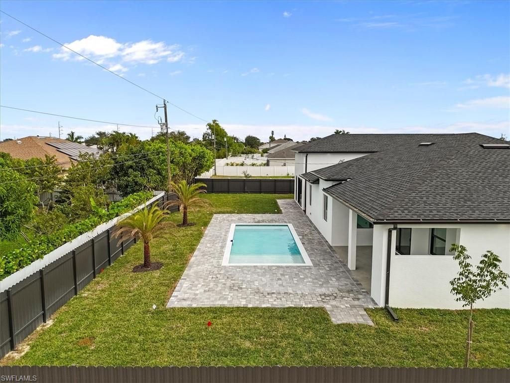 607 NW 7th St, Cape Coral, FL 33993 Photo