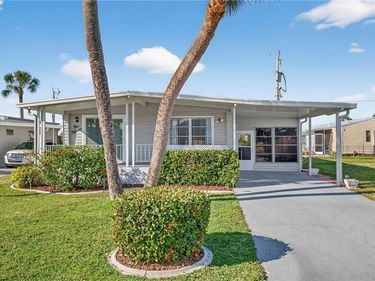 115 Overland TRL, NORTH FORT MYERS, FL 33917
