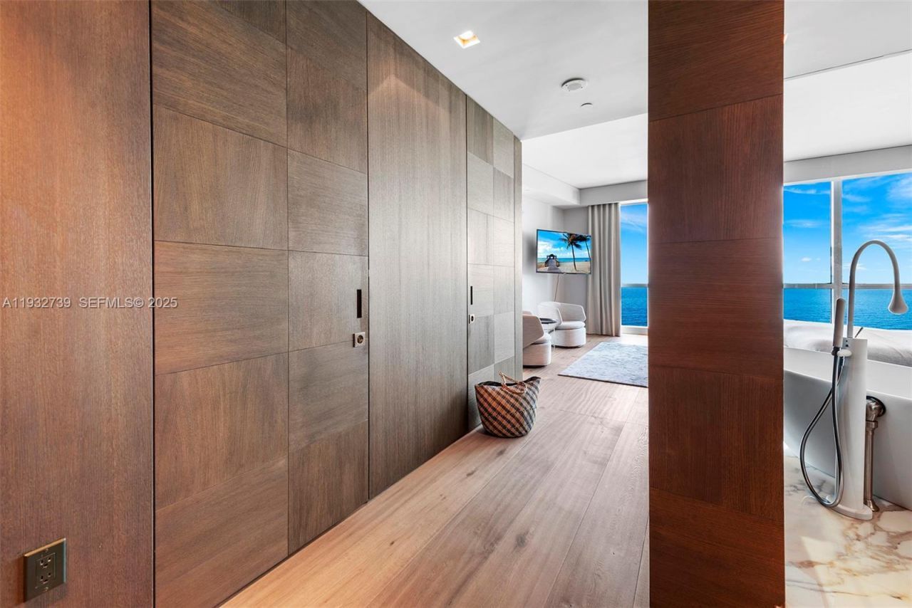 Please Call For Address, Unit 1709, Bal Harbour, FL 33154 Photo