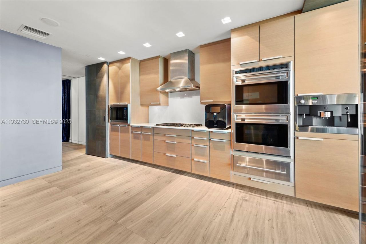 Please Call For Address, Unit 1709, Bal Harbour, FL 33154 Photo