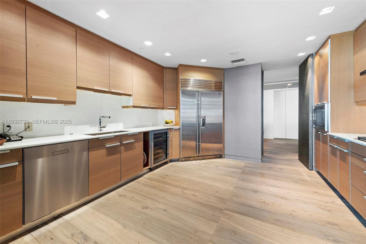 Please Call For Address, Unit 1709, Bal Harbour, FL 33154 Photo