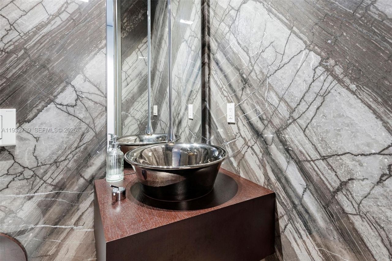 Please Call For Address, Unit 1709, Bal Harbour, FL 33154 Photo