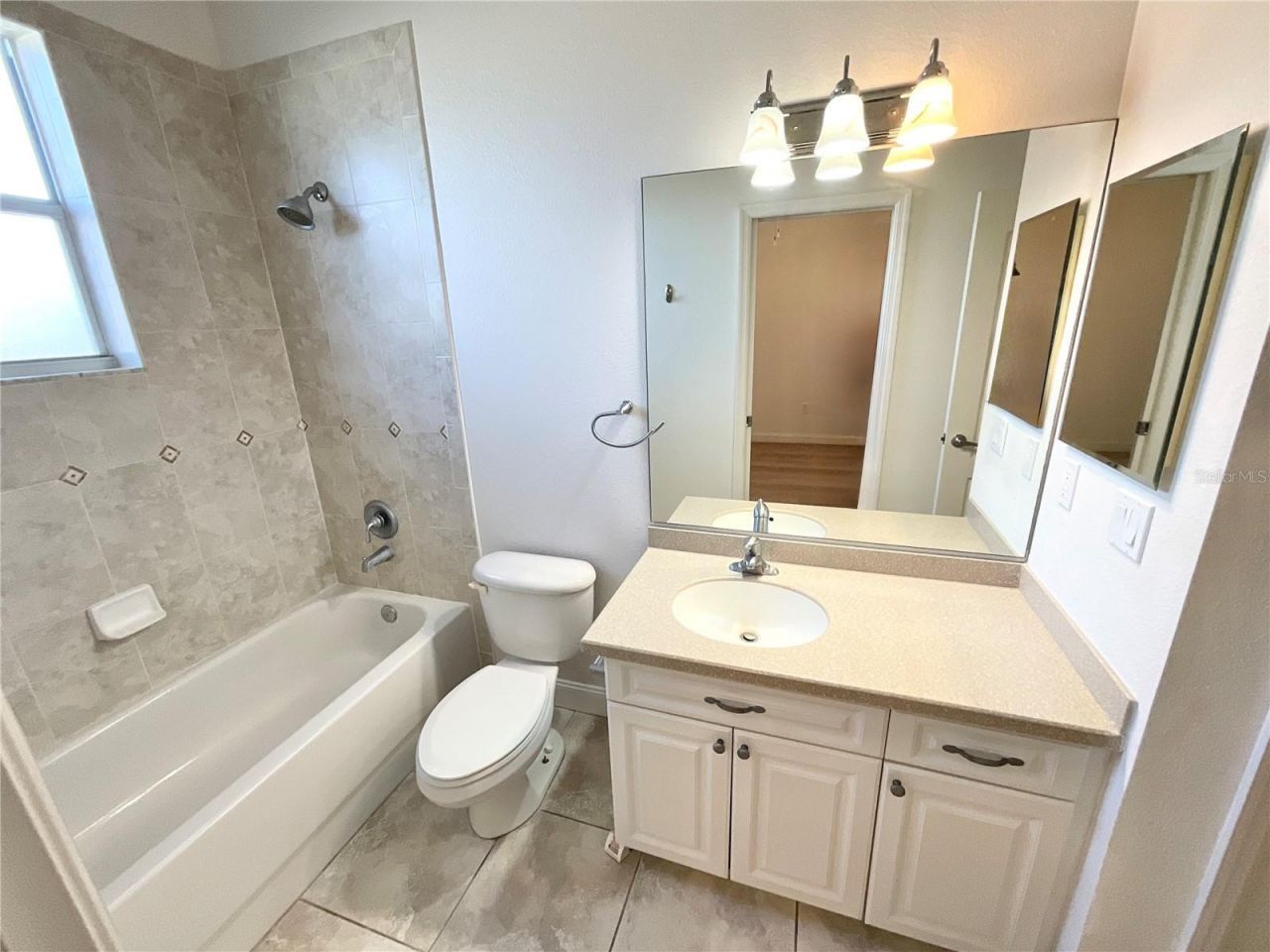 1828 Osprey Lane, Lutz, FL 33549 Photo