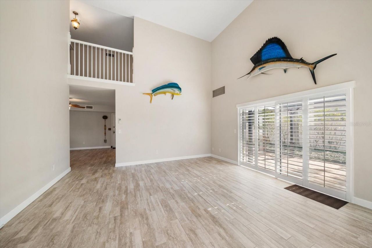 1698 Mckay Creek Drive, Largo, FL 33770 Photo