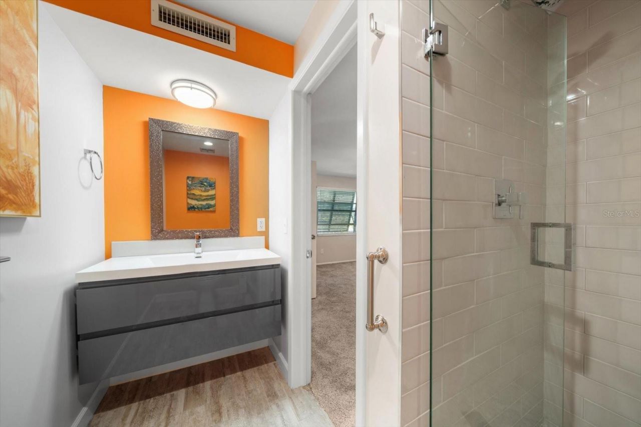 1698 Mckay Creek Drive, Largo, FL 33770 Photo