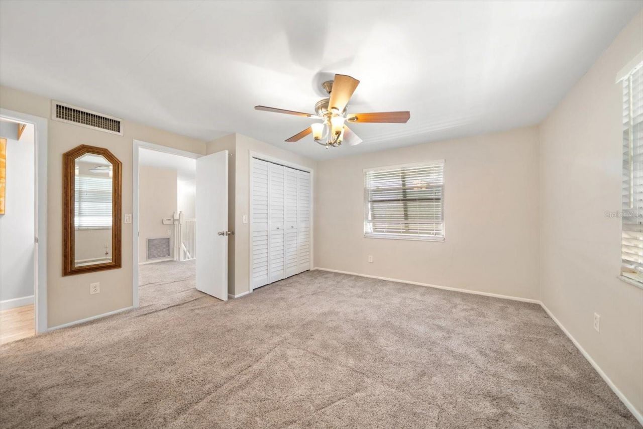 1698 Mckay Creek Drive, Largo, FL 33770 Photo