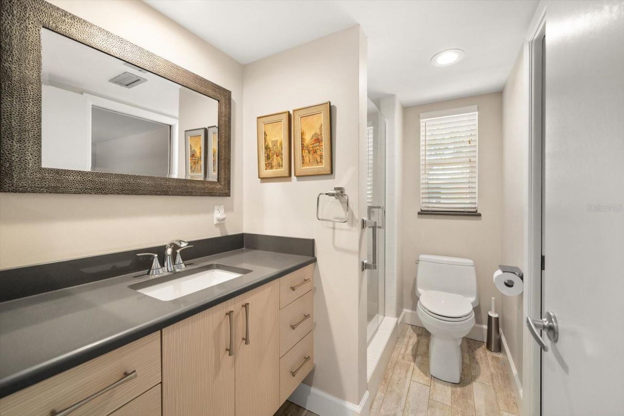 1698 Mckay Creek Drive, Largo, FL 33770 Photo