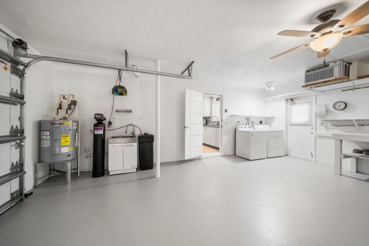 1698 Mckay Creek Drive, Largo, FL 33770 Photo