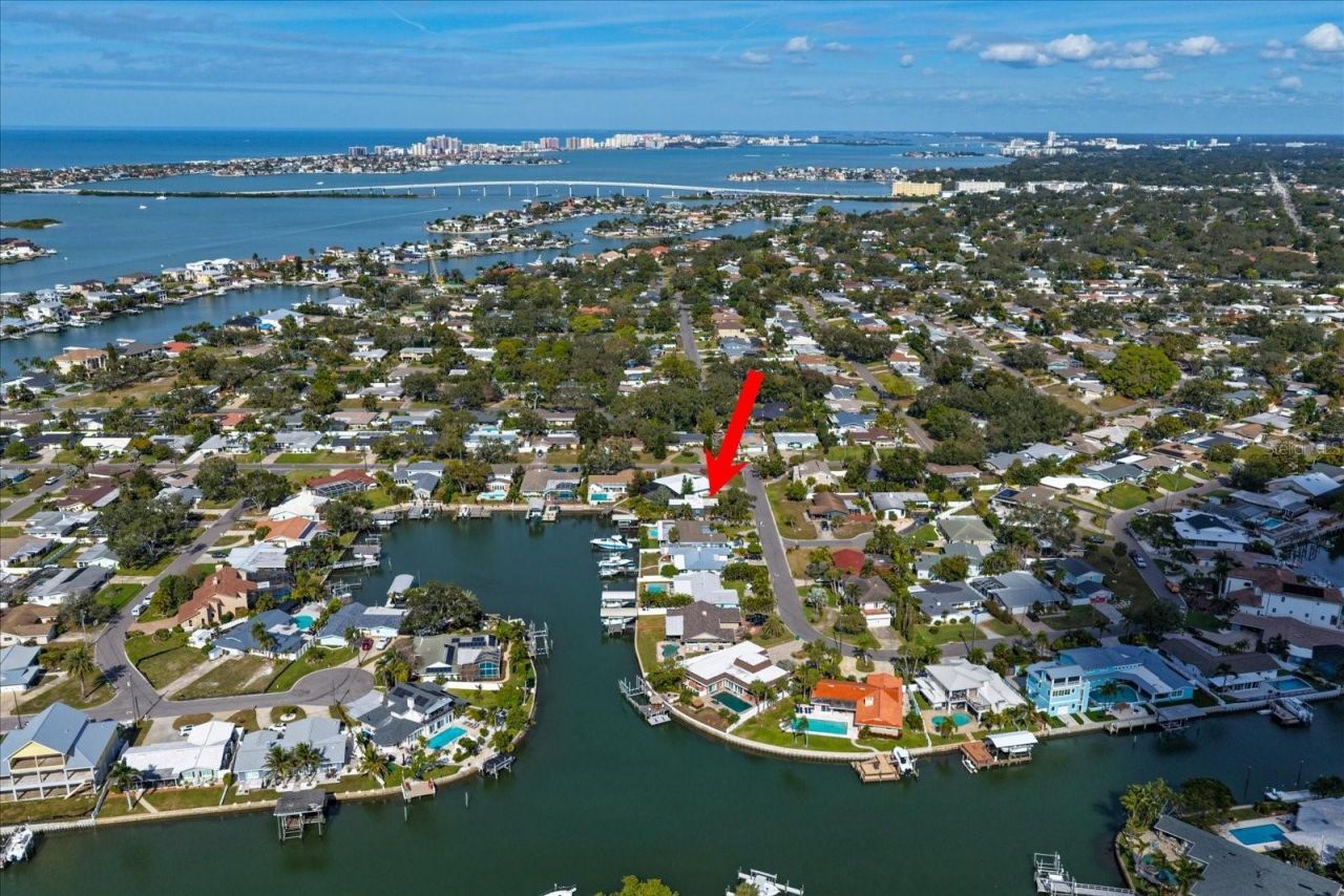 1698 Mckay Creek Drive, Largo, FL 33770 Photo